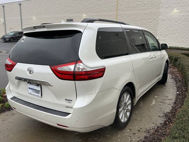 2015 Toyota Sienna