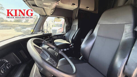 2023 Freightliner Cascadia