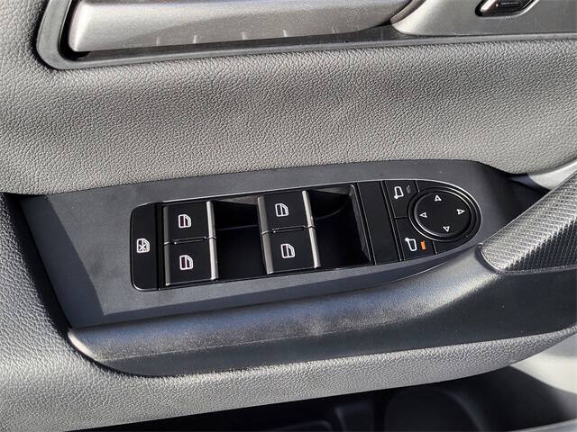 2025 Mazda CX-50 Hybrid Premium