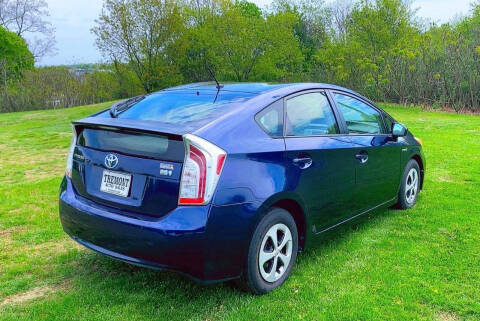 2013 Toyota Prius Two