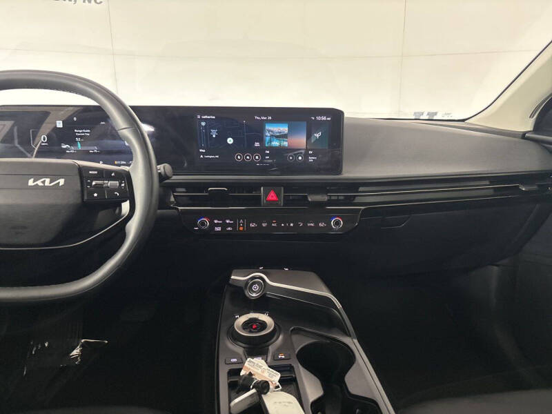 2025 Kia EV6 Light Long Range