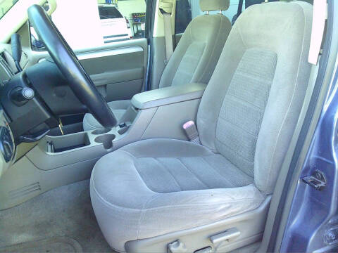 2003 Ford Explorer XLT
