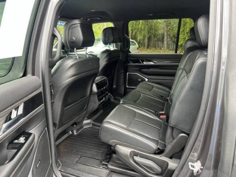 2022 Jeep Wagoneer Series II