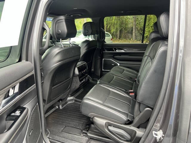 2022 Jeep Wagoneer Series II