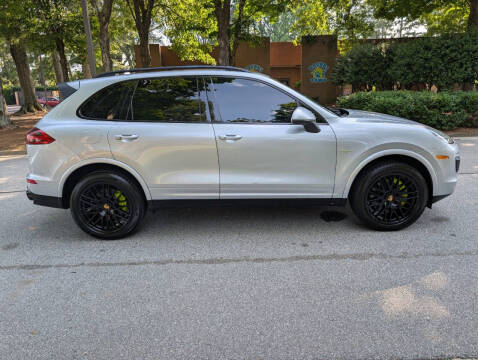 2018 Porsche Cayenne S E-Hybrid