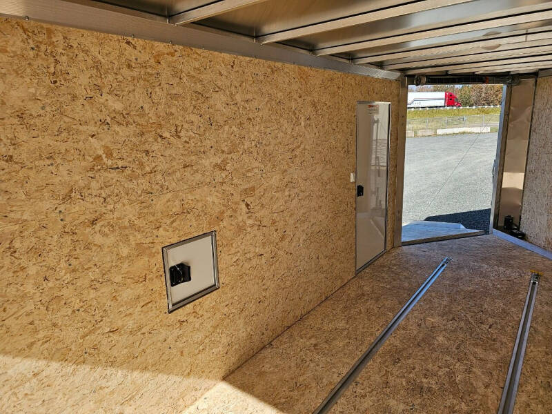 2025 Sno Pro 7x23 Pro Pack sled Trailer