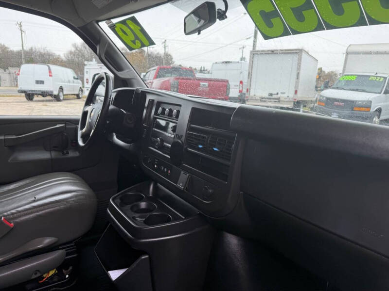 2019 Chevrolet Express 2500