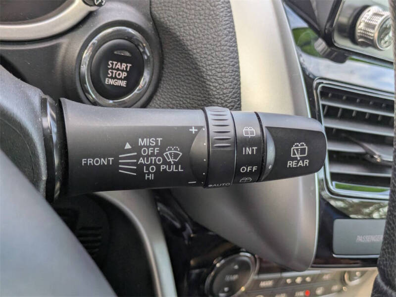 2024 Mitsubishi Eclipse Cross SE