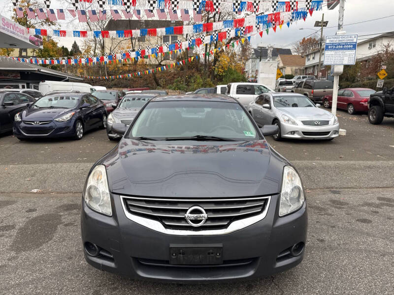 2012 Nissan Altima S photo 12