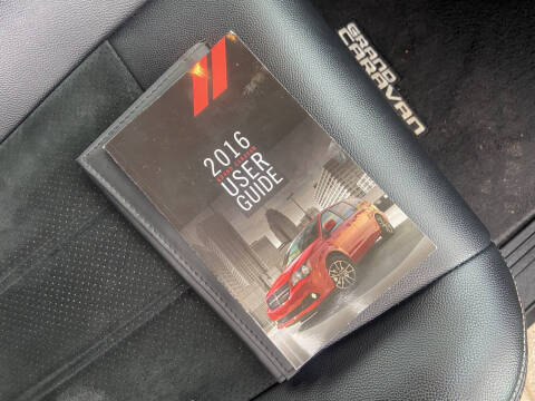 2016 Dodge Grand Caravan SXT Plus