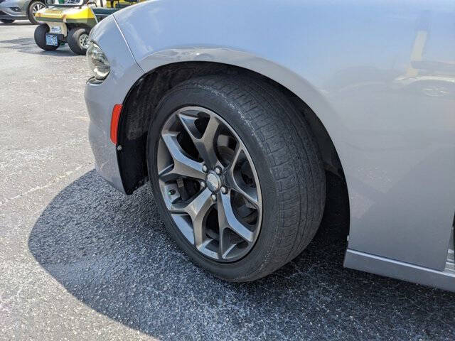 2016 Dodge Charger 29