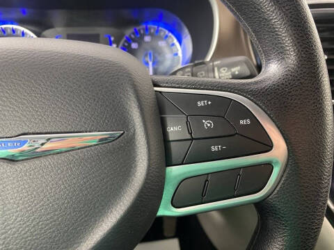 2020 Chrysler Voyager LXi