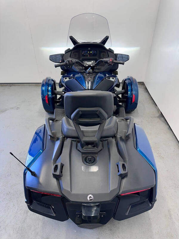 2022 Can-Am Spyder RT SE6