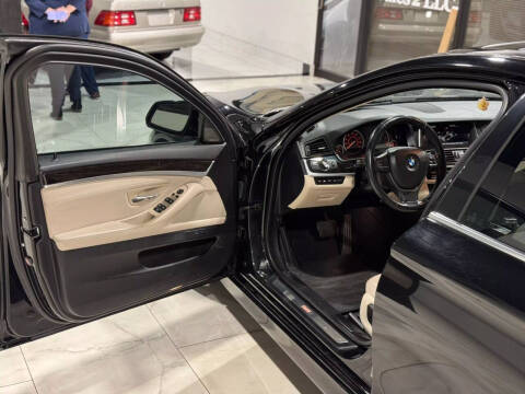 2015 BMW 5 Series 535i