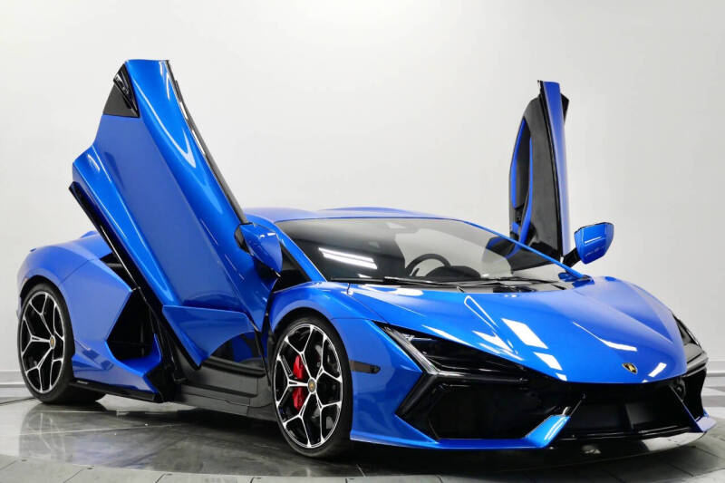 2024 Lamborghini Revuelto