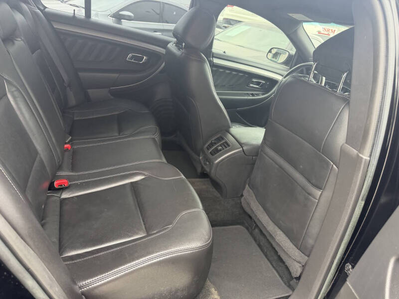 2016 Ford Taurus SEL