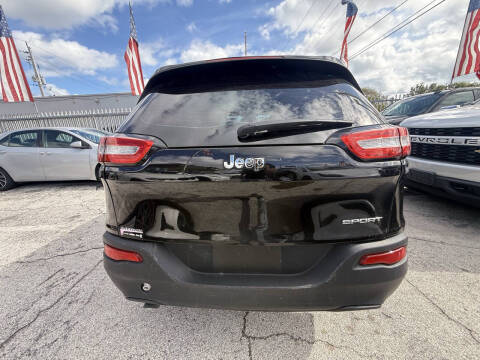2016 Jeep Cherokee Sport Altitude