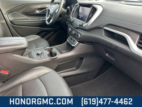 2024 GMC Terrain SLT