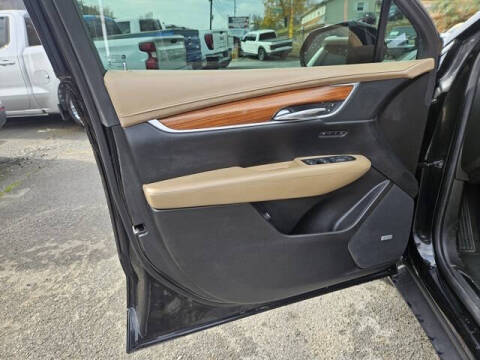 2017 Cadillac XT5 Platinum