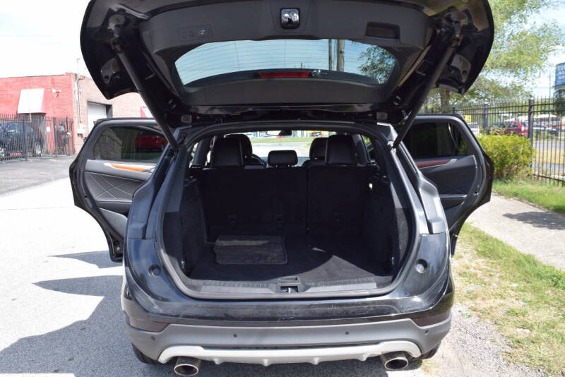 2017 Lincoln MKC Reserve