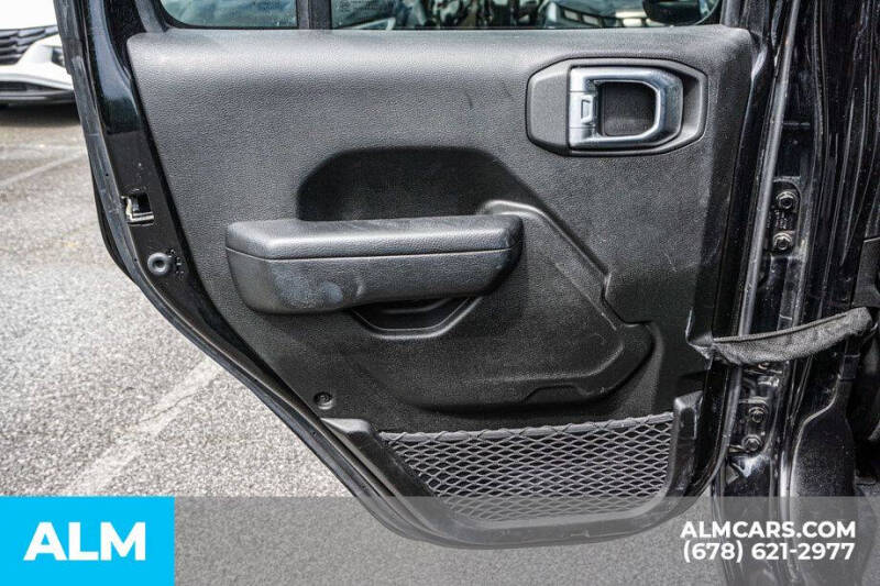 2023 Jeep Gladiator Sport