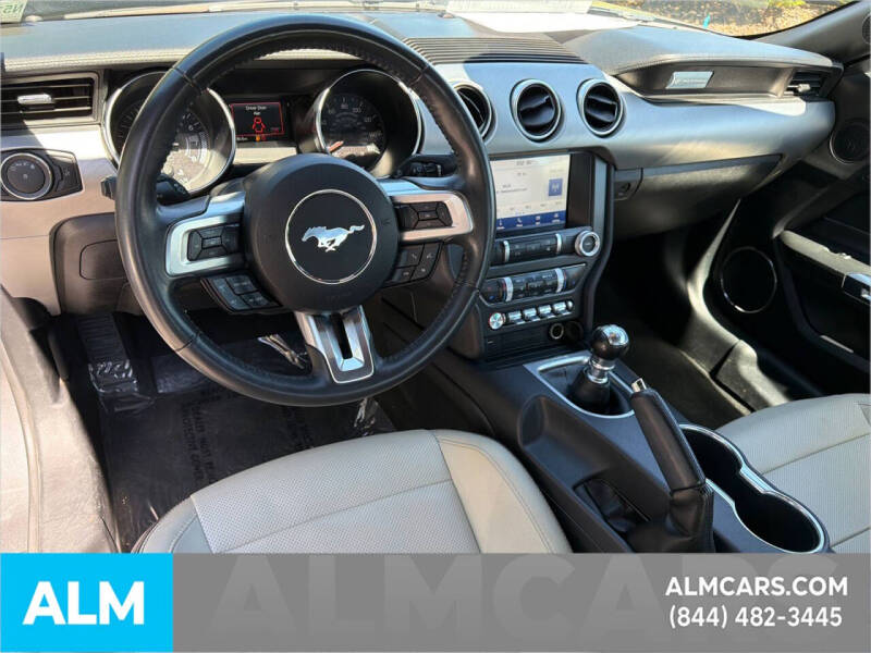 2022 Ford Mustang EcoBoost Premium