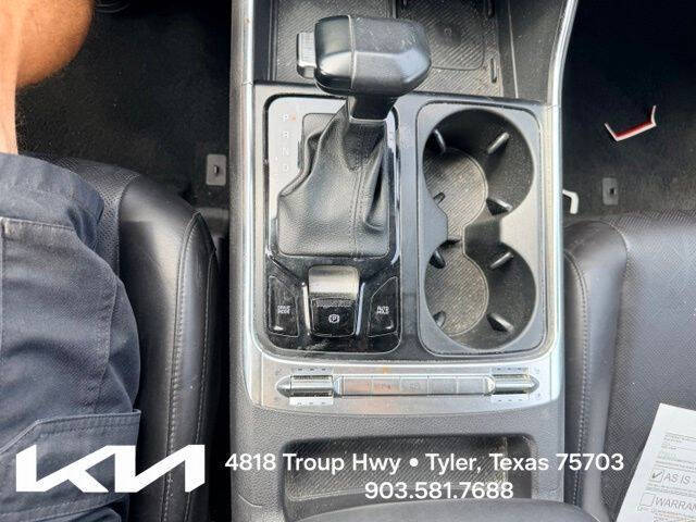 2025 Kia Carnival SX