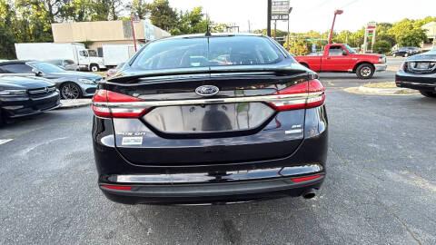 2017 Ford Fusion SE