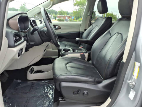 2019 Chrysler Pacifica Touring L