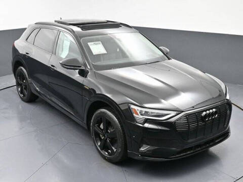 2019 Audi e-tron quattro Prestige