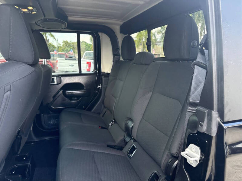2022 Jeep Gladiator