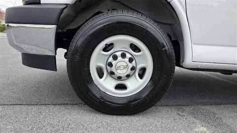 2021 Chevrolet Express 2500