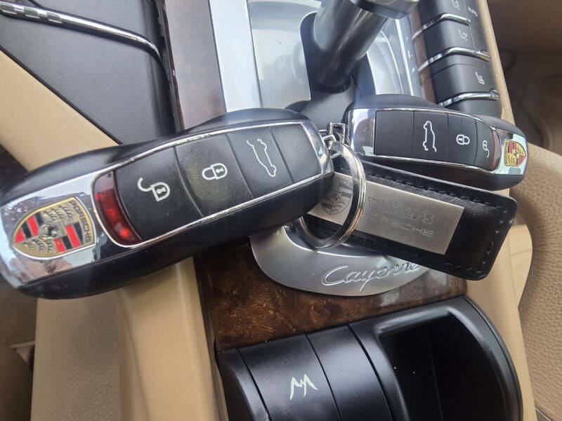 2013 Porsche Cayenne Tiptronic