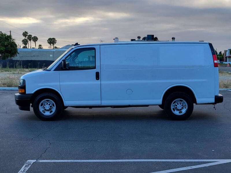 2018 Chevrolet Express 2500