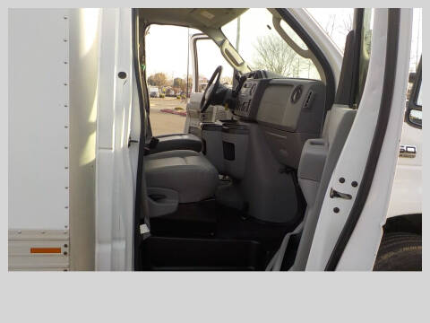 2012 Ford E-Series E-350 SD