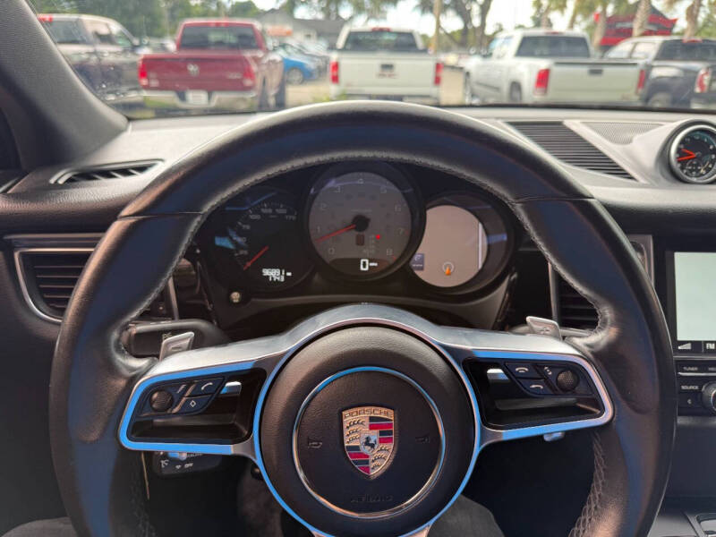 2015 Porsche Macan S