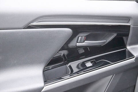 2024 Toyota bZ4X Limited