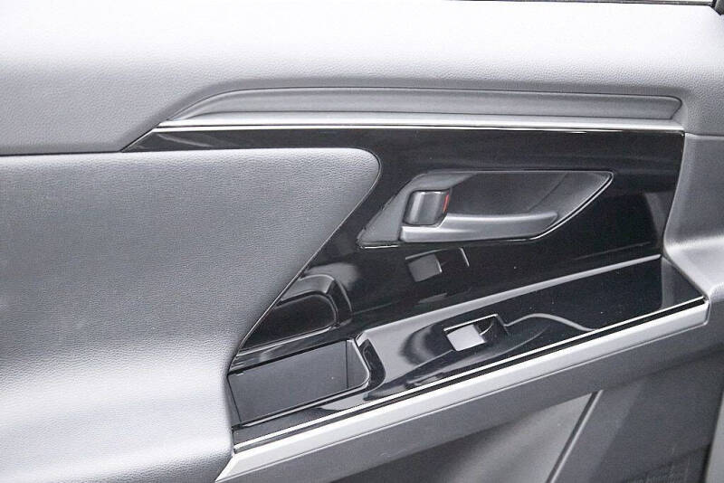 2024 Toyota bZ4X Limited