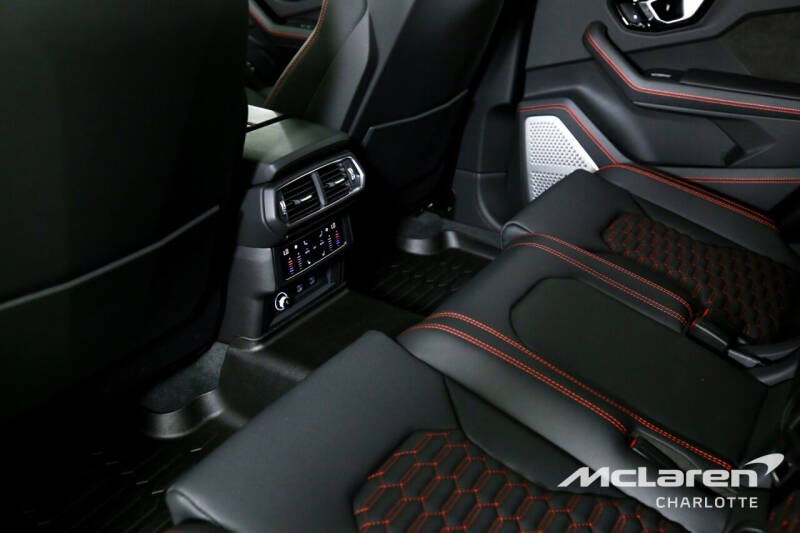 2022 Lamborghini Urus