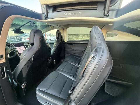 2017 Tesla Model X 90D