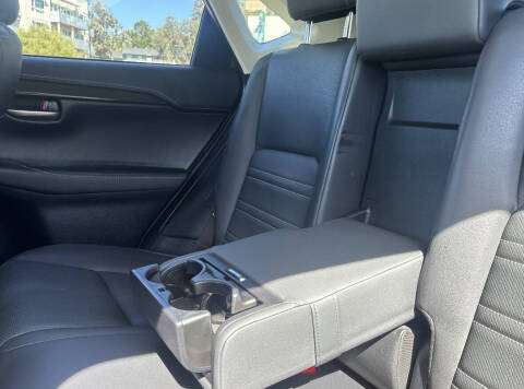 2017 Lexus NX 300h