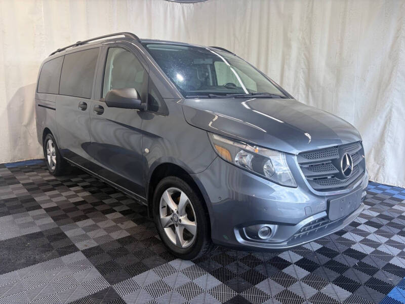 2016 Mercedes-Benz Metris Passenger