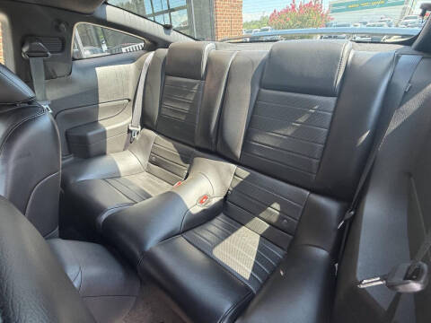 2006 Ford Mustang GT Deluxe