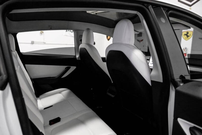 2022 Tesla Model Y Long Range