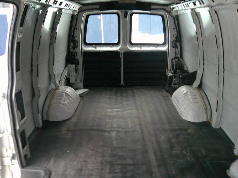 2017 Chevrolet Express 2500