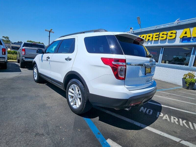 2015 Ford Explorer