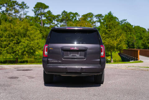 2017 GMC Yukon XL SLT