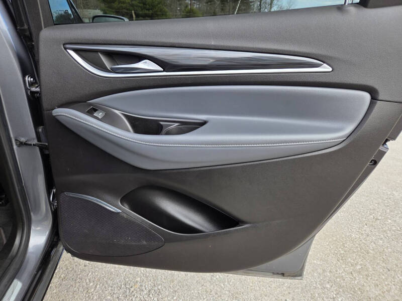 2019 Buick Enclave Essence
