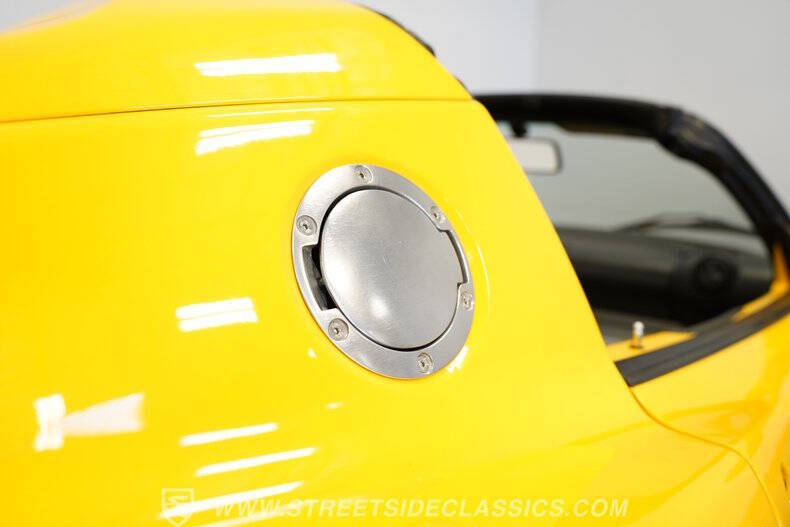 2005 Lotus Elise