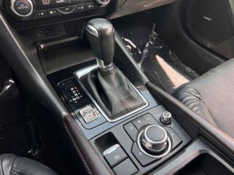 2017 Mazda MAZDA3 Grand Touring